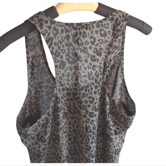 CHIC by Jacob Leopard Print Tank Top | Size M Brown Racerback Cami Blouse - Picture 3 of 6